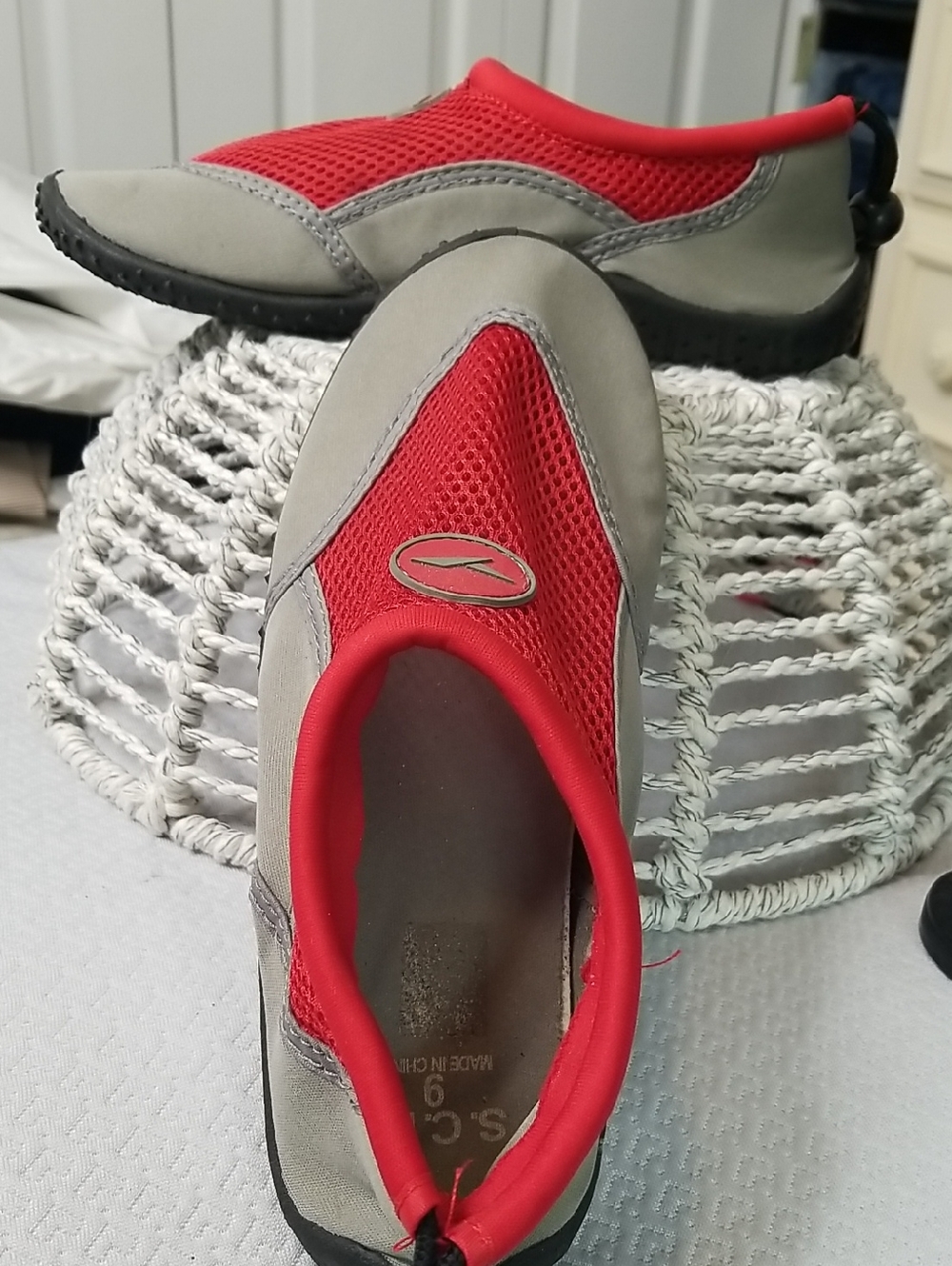 S.C.I.I. Womens Water Shoes Size 9 Rubber Soles